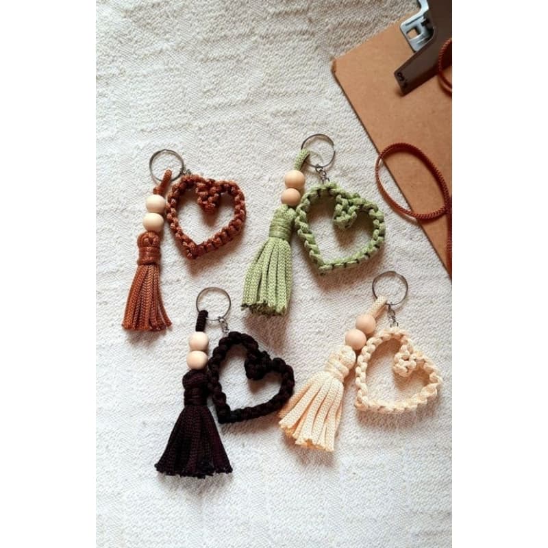 KIT 2 Chaveiro De Coração Em Macramê. Chaveiros Personalizado
