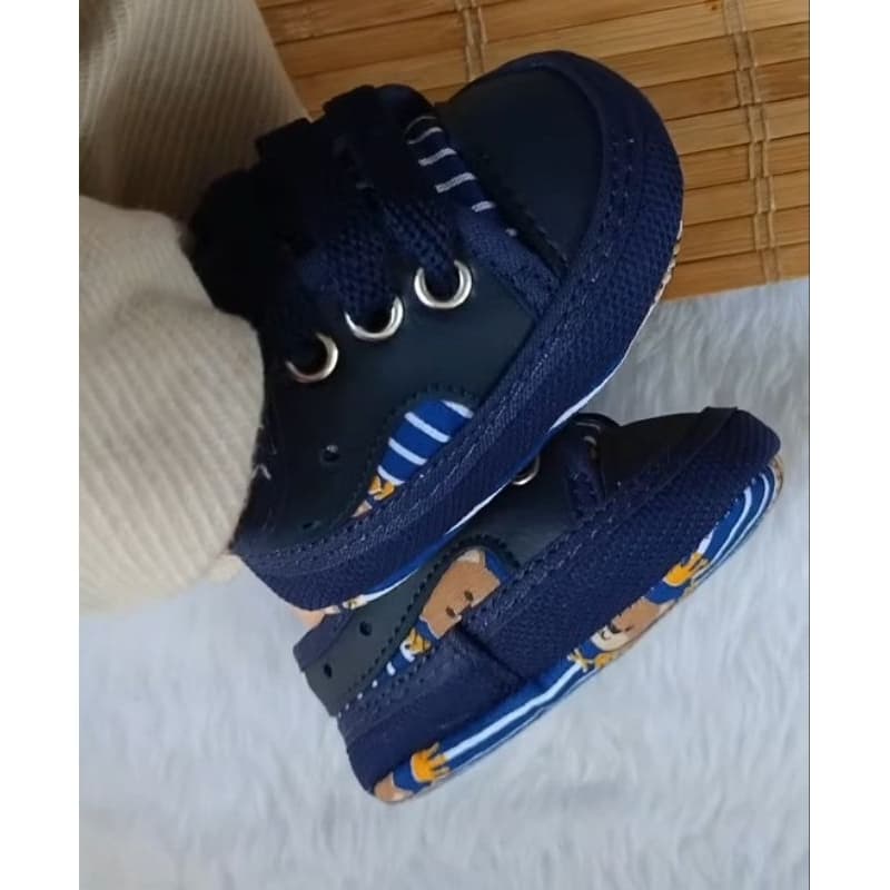 Sapatinho para bebê azul com ursinho sapato bebe menino calçado infantil macio recém nascido