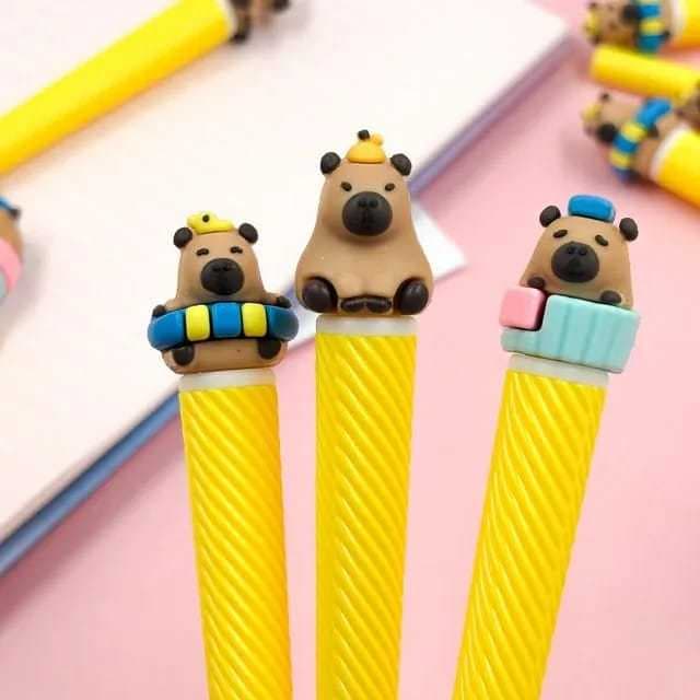 Caneta Fofa Capivara Caquisnha