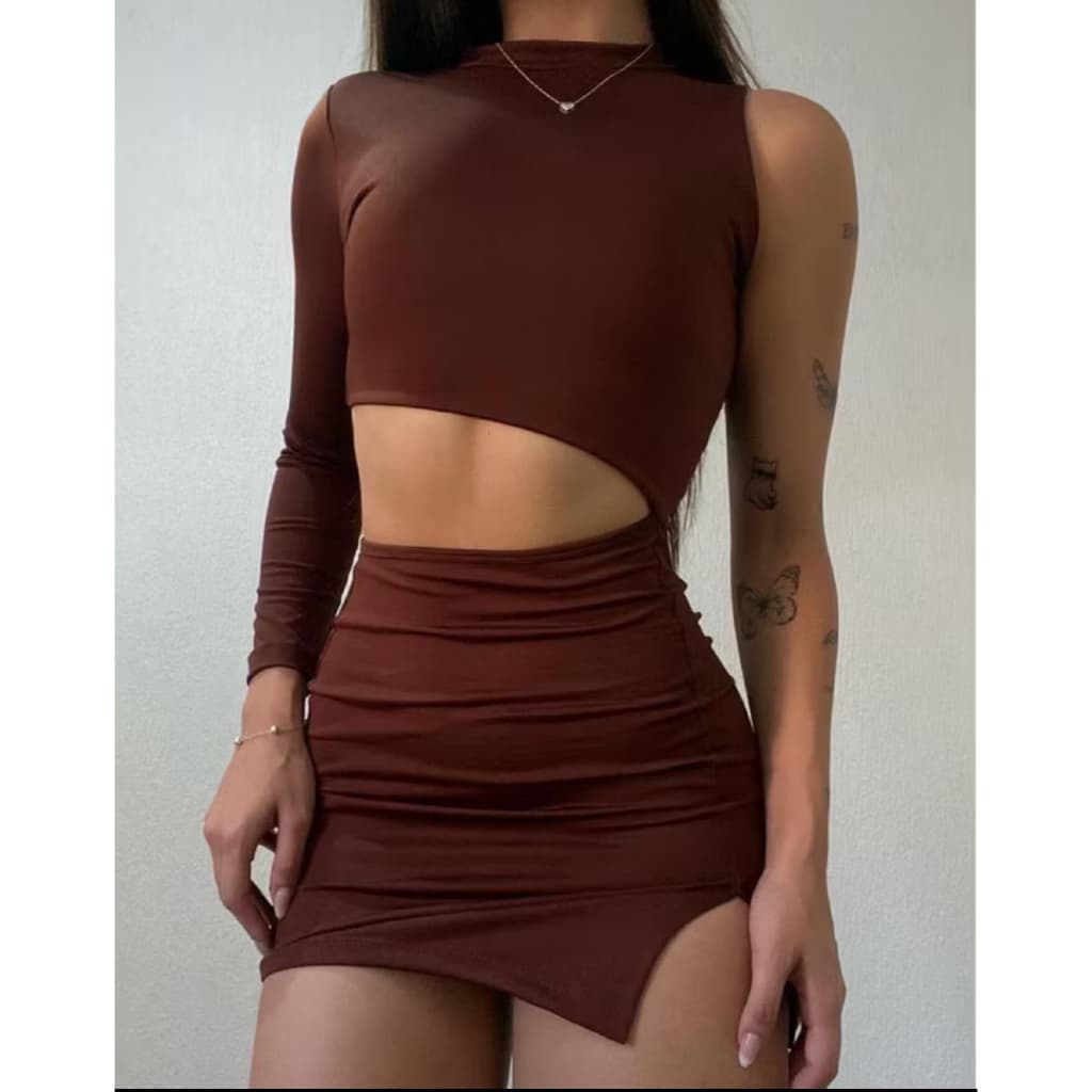 Vestido com recorte na cintura suplex premium manga única (LUANA)