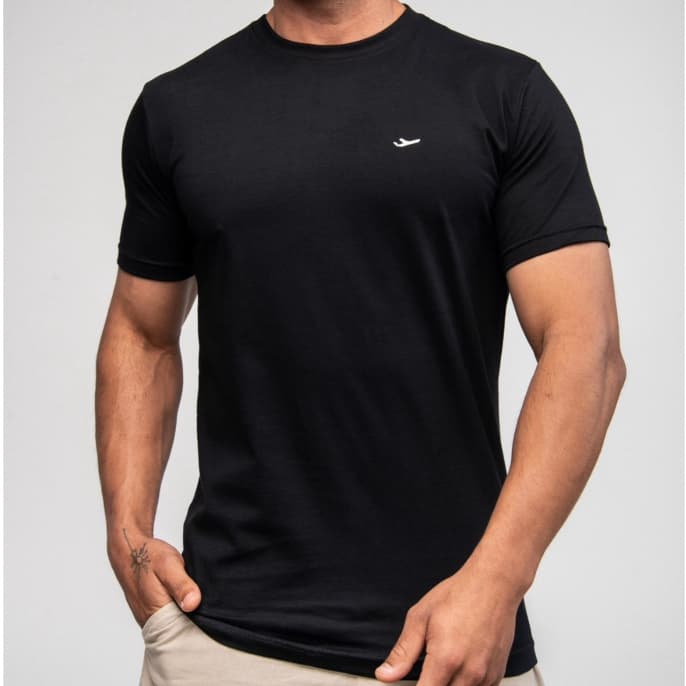 Camiseta Básica Bordada No Peito Slim Fit - Malha 30.1 Penteado.