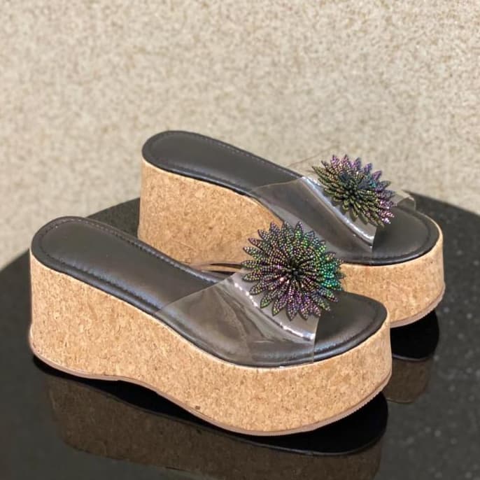 Tamanco Feminino Casual Tamanco Sandalia Anabela Confortavel Salto Grande Moda Feminina Leve Macio