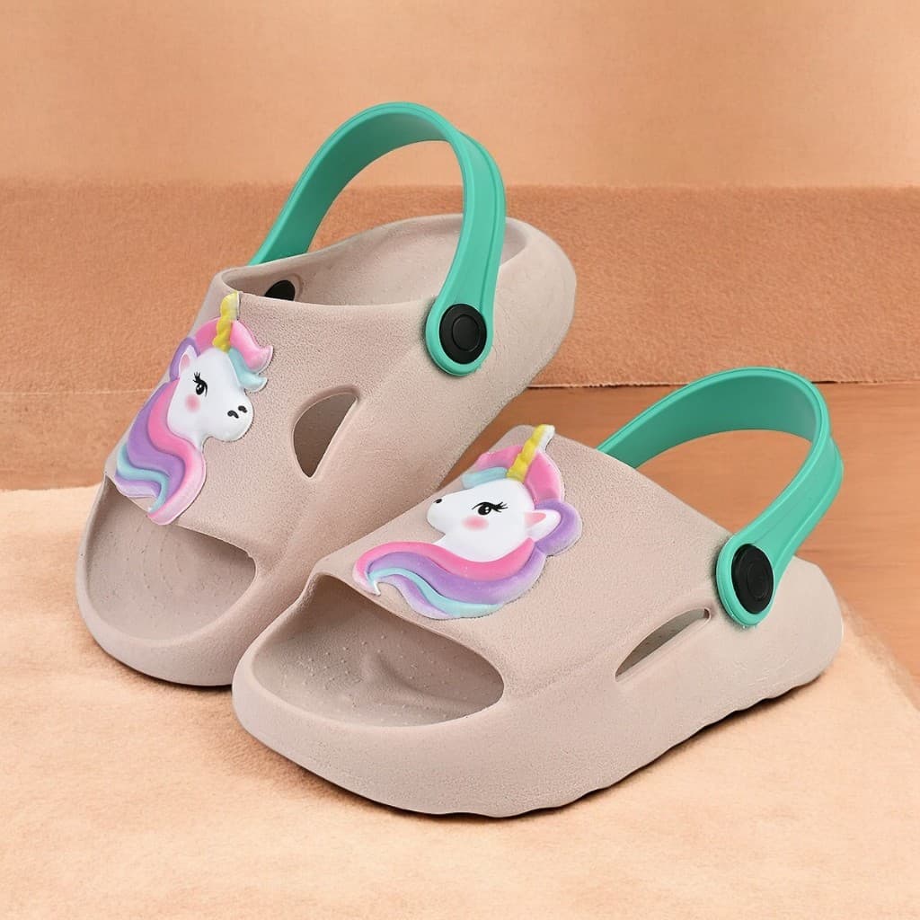 Sandália Infantil Menina Fleca Chinelo Nuvem Com Enfeite Exclusivo Unicórnio Leve Confortável