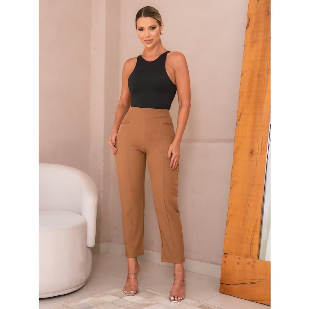 Calça Skinny Tecido Twill Com Bolso Fechamento com Zíper Trazeiro 8820