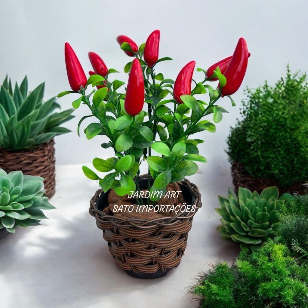 Toque Campestre – Pimentas Coloridas em Vaso Artesanal com Casca de Árvore PT11