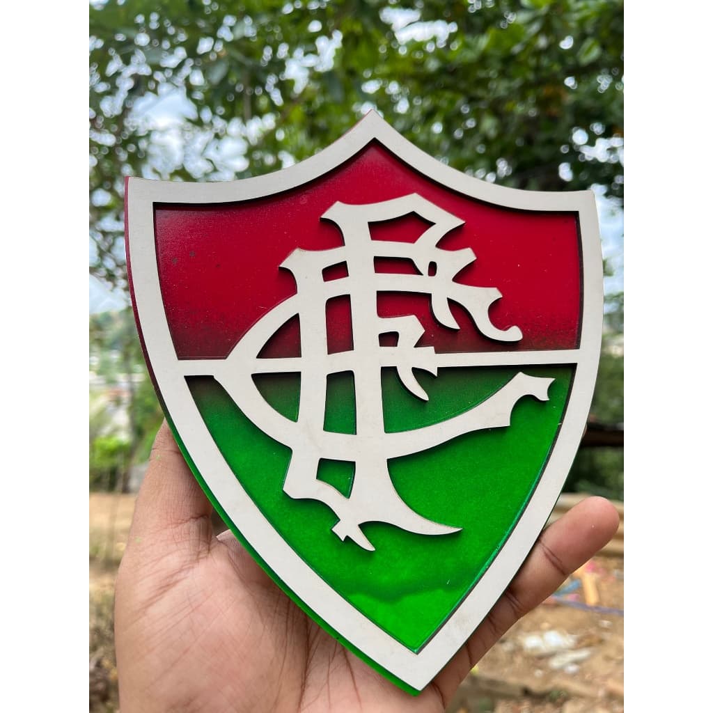 Placa Fluminense MDF 3D em Alto Relevo – Escudo 20x20cm com Pintura Automotiva | Decoração Torcedor