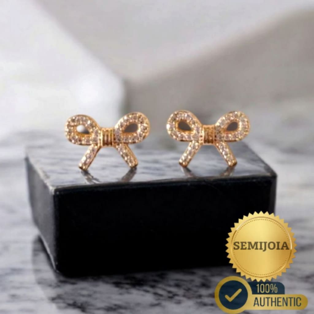 Brinco Lacinho Semijóia Cravejado com Banho de Ouro ou Banho de Ródio - Elegância e Sofisticação