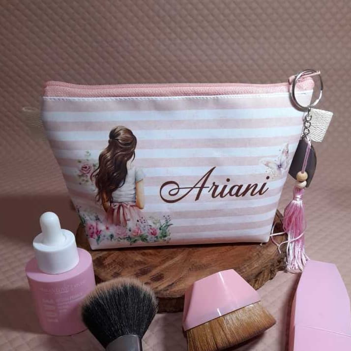 kit de 10 nécessaires  personalizadas com nome