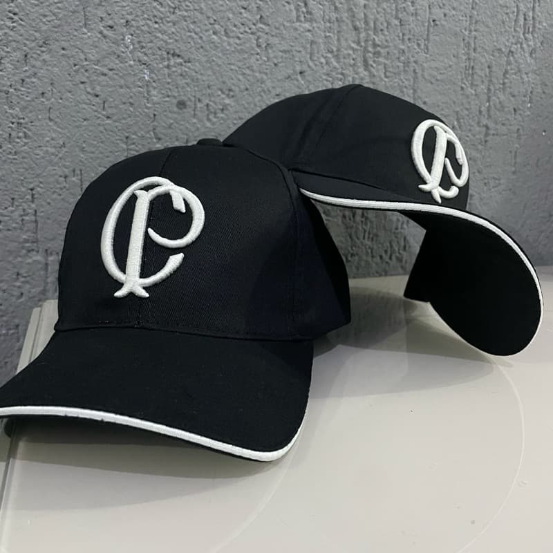 Boné preto com CP branco bordado/ Qualidade impecável/ Acabamento detalhado