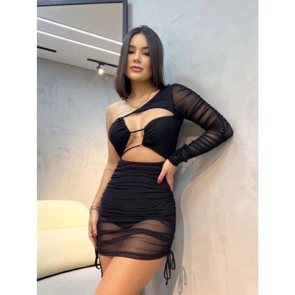 Vestido de Tule Franzido Manga Única