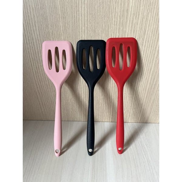 Espátula Vazada de Silicone