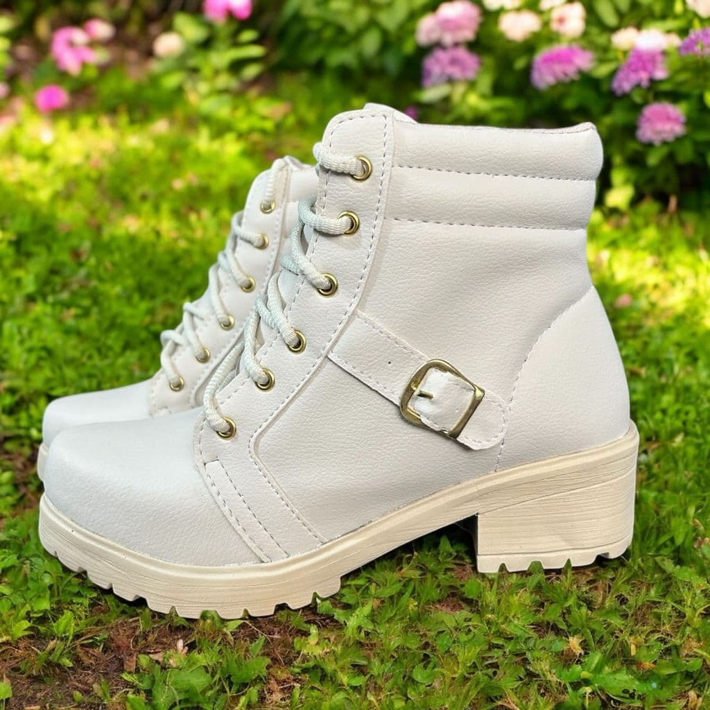 Bota Feminina Coturno Cano Baixo Confortável Salto Bloco Tratorado Baixo Moderno Macio