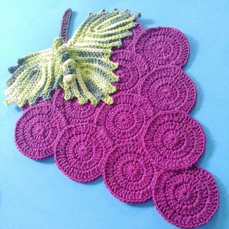 SOUPLAST De crochê cacho de uvas 🍇 em crochê