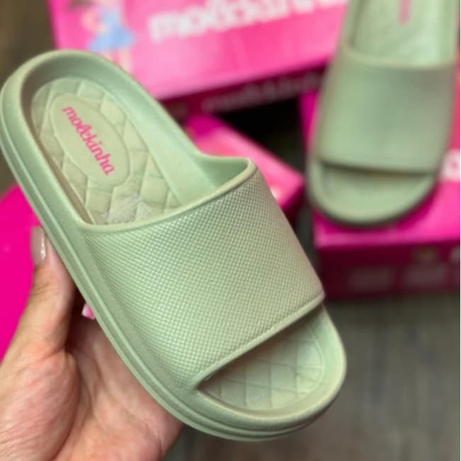 Sandália Slide Infantil Molekinha Nuvem Chinelo Confortável