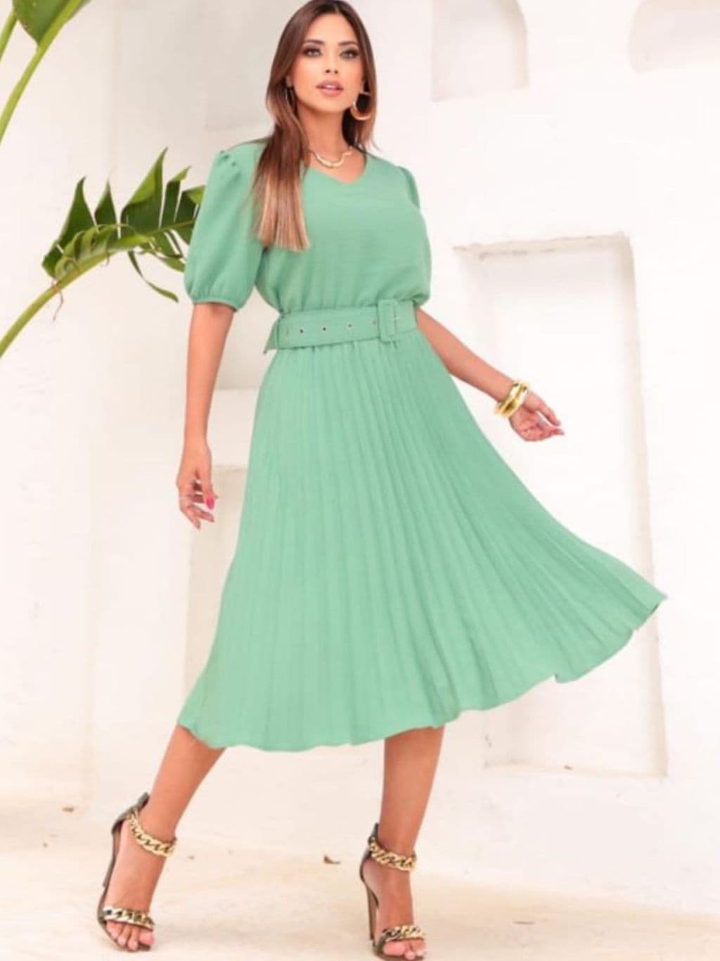 Vestido Feminina Plissada Moda Evangélica com Cinto