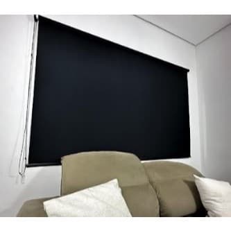 Cortina Persiana Rolo Blackout 100% - Largura 0,70 x 1,00 Altura - Pronta para Instalar