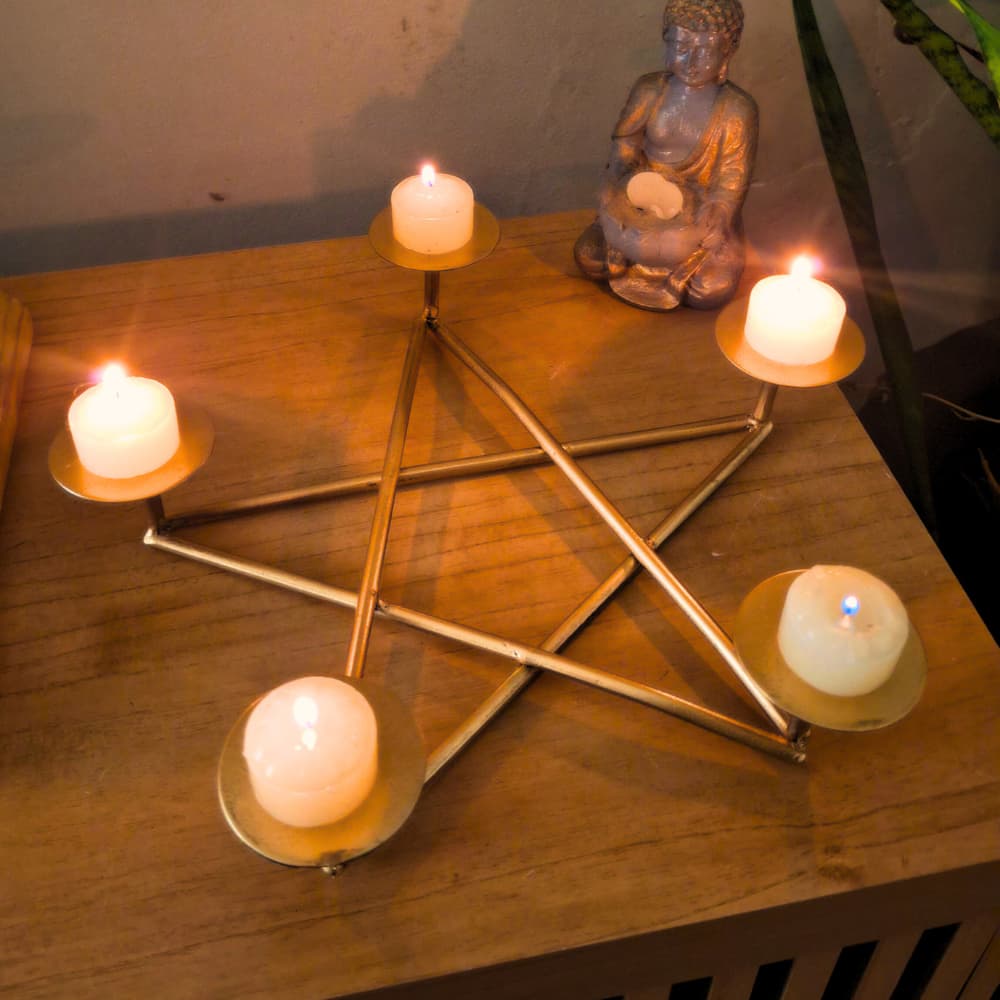 Pentagrama Artesanal em Ferro para Mesa ou Parede - Suporte Decorativo Místico para 5 Velas ou Copos