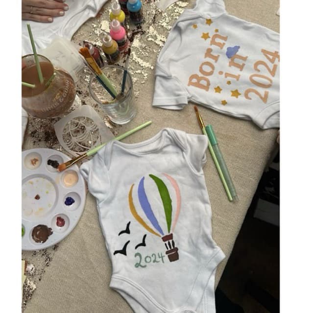Kit 10 Bodys Bebê Branco Suedine 100% Algodão Para personalizar ideal pra Chá de Bebê ou Enxoval do Bebê Manga Curta