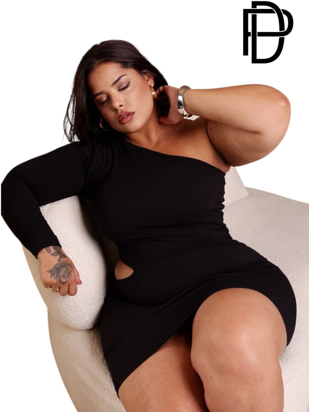 DRAPA PLUS - VESTIDO ALL BLACK PLUS SIZE glamour