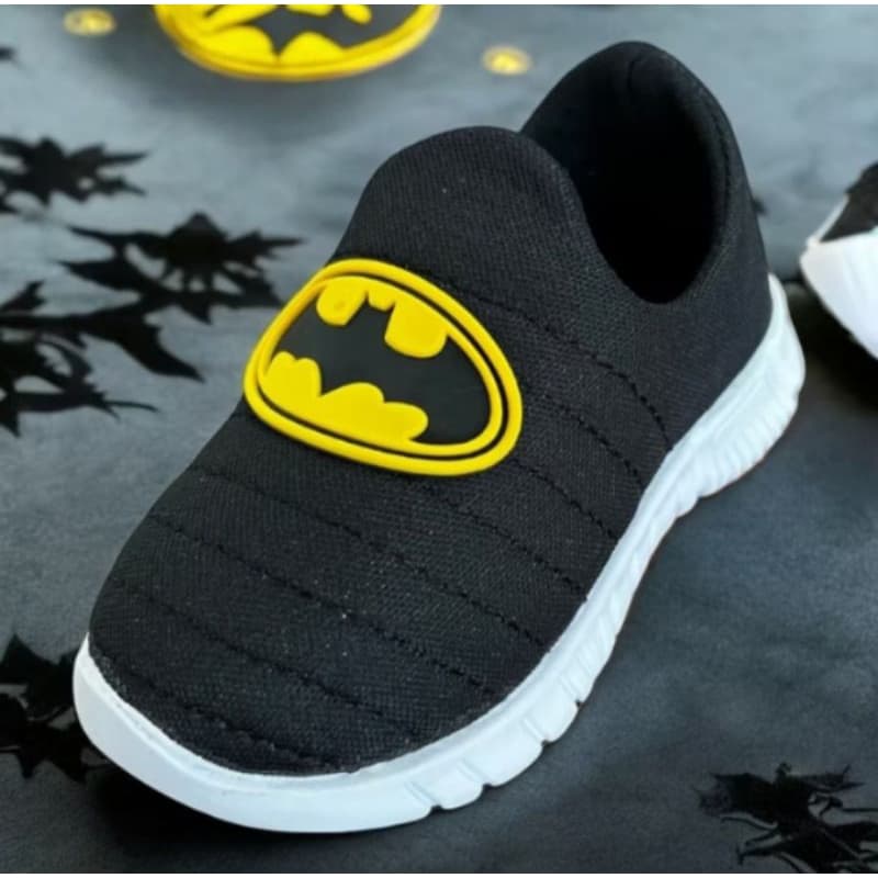 Tênis Infantil Batman Menino Calce Fácil Antiderrapante Confortável Leve Escolar Personagem