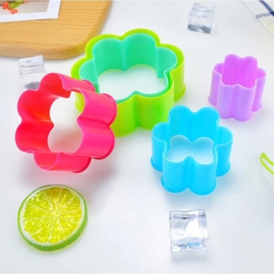 Kit Cortador Molde Flor 5 Peças Biscuit Biscoito Confeitaria