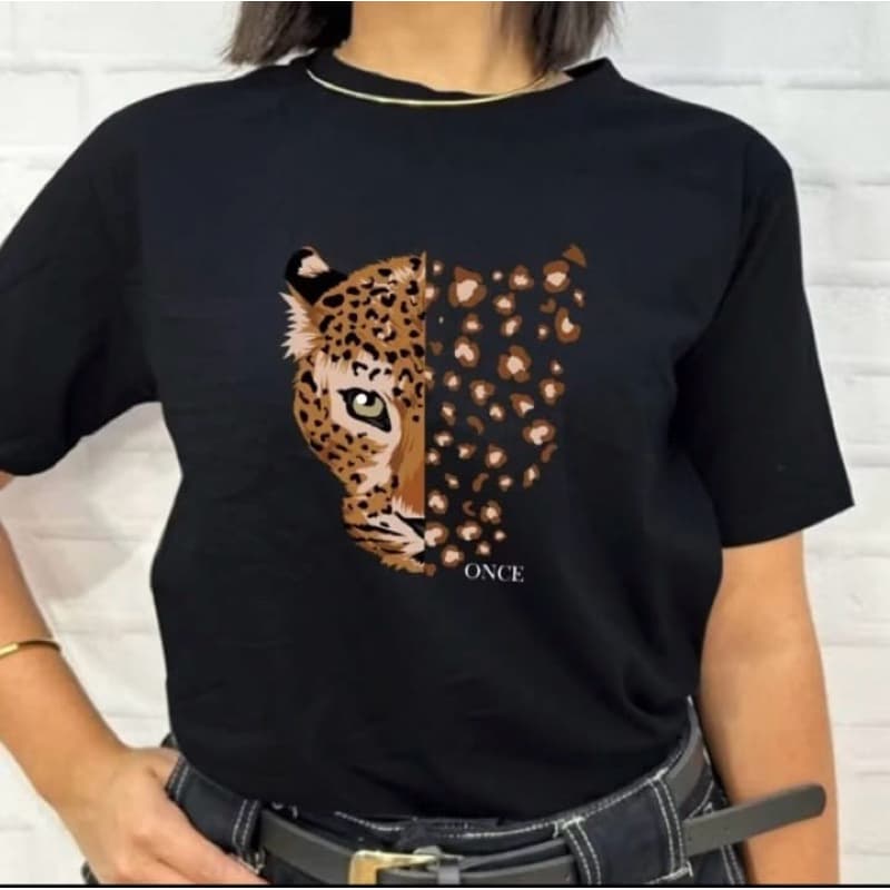 Camiseta T-shirt Feminina com Estampa de Onça Tendência Algodão 30.1