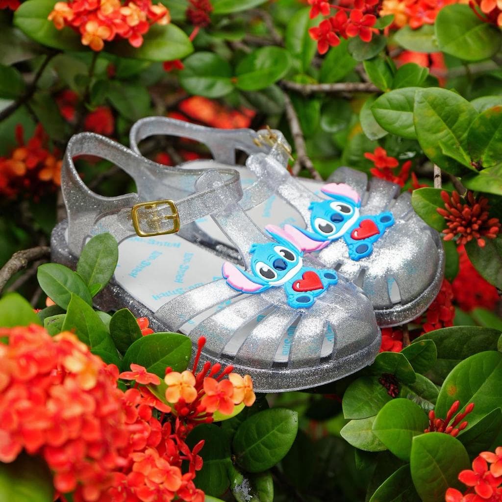 Sandália Infantil Menina Casual Luxo com Laço e Coração - Conforto Premium para Todos os Momentos