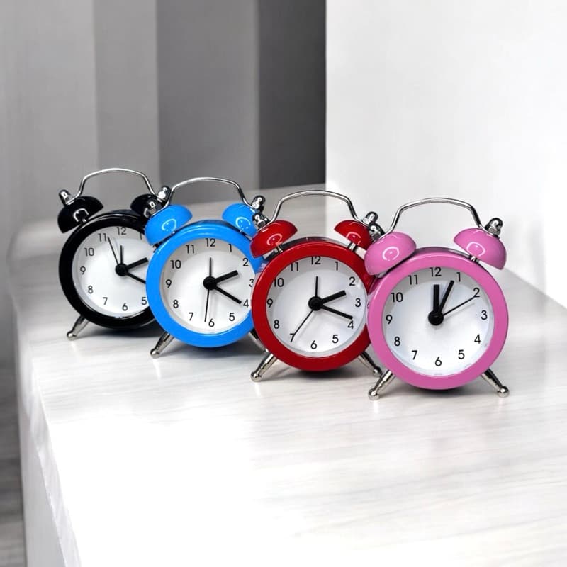 Mini Relogio Despertador Vintage Retro Decoração Mini Objetos