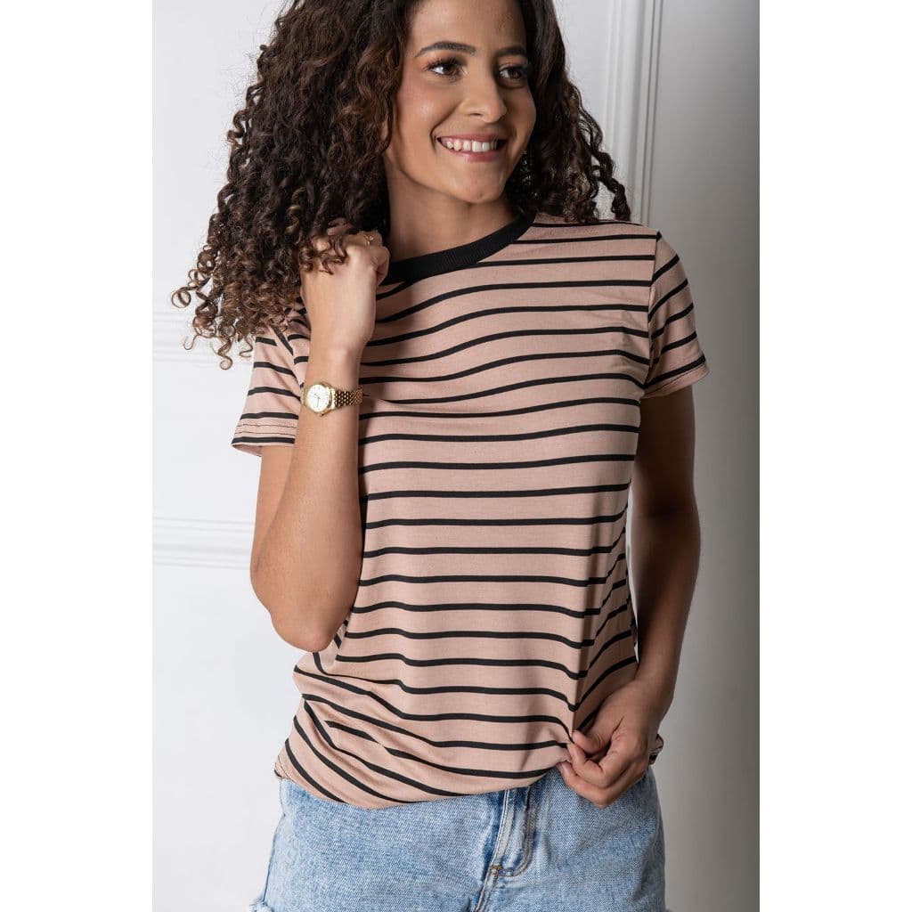 Blusa Listrada em fio Torcido, Malha Fria Casual,T-shirt Baby look.
