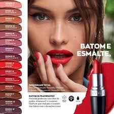 Batom Ultracremoso Avon - Cor: Vermelho Puro validade 06/25 de 45,00 por 29,90