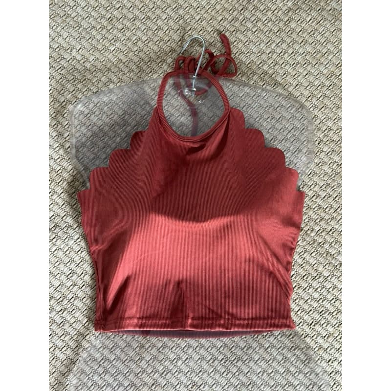 Blusa canelada bordas trabalhada com amarração