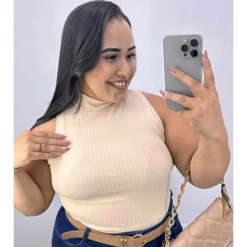Regata Canelada Gola Alta Plus Size Meia Estacao Promocao
