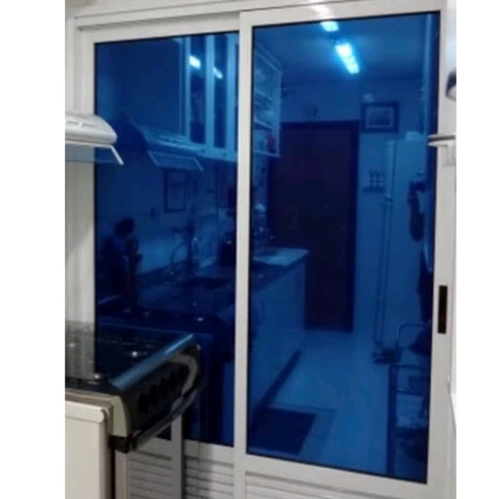 Película Azul 1 metro de largura por 15 metros de comprimento, residencial automotivo, Vidros box, poliéster profissiona