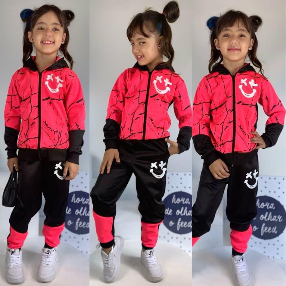 Conjunto Infanto Juvenil Feminino Abrigo Com Capuz Blusa E Calça