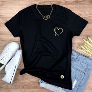 Camiseta Feminina Cruz Coração Preta Minimalista Gospel Evangélica Algodão Macio Estilo e Fé