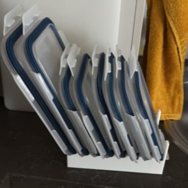 Suporte para tampas de cozinha