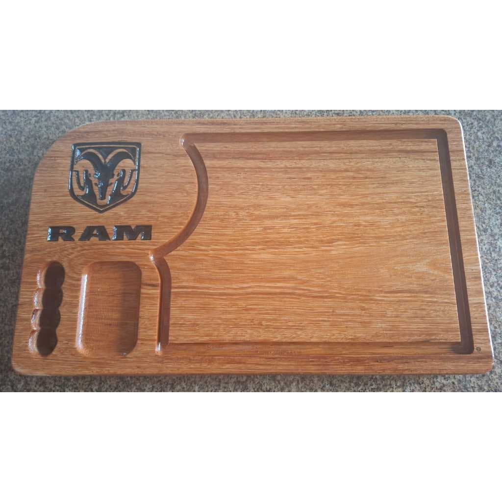 Tábua de carne carro Ram  Tábua para Churrasco com desenho Ram