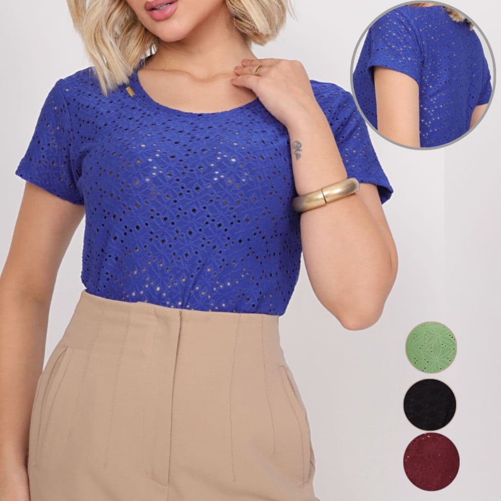 Blusa Manga Curta Feminina Casual Malha Lese Leve Estilosa Detalhe de Metal na Gola