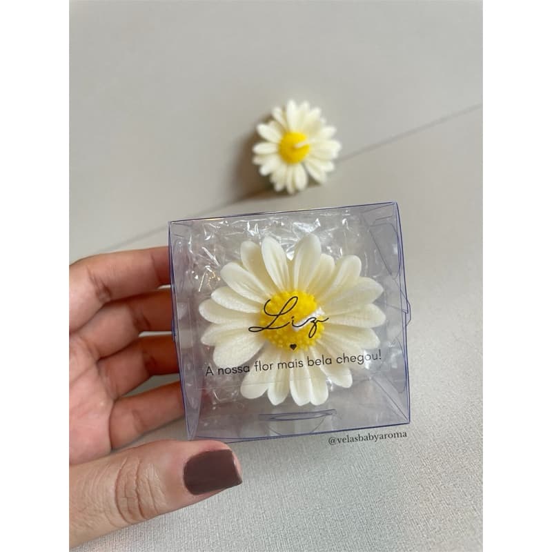 Vela Margarida Lembrancinha Maternidade | Chá de bebê | Aniversário | 15 anos | Formatura | Casamento