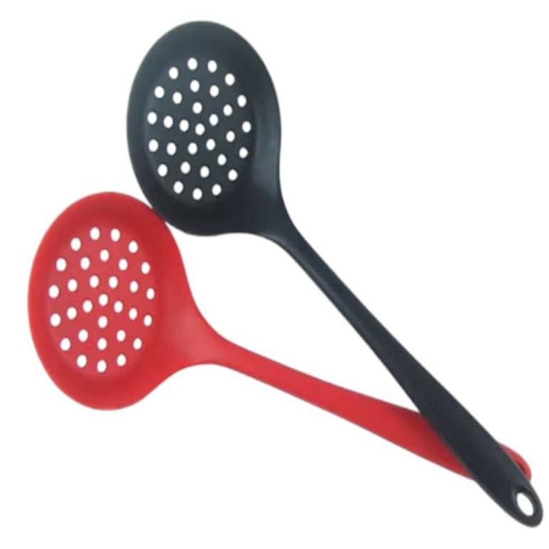Escumadeira Colher 32cm Vazada de Silicone Gourmet Utensílios de Cozinha Universal