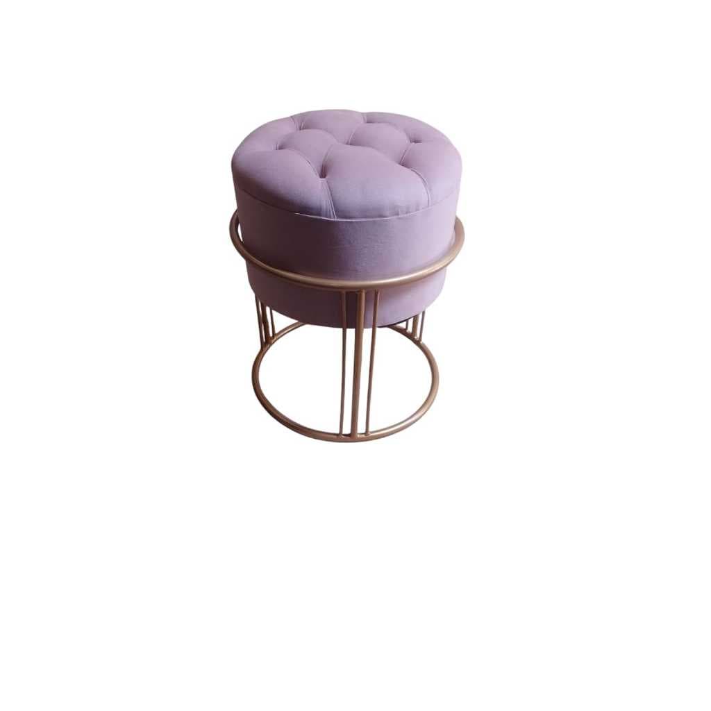 Puff argola redondo palitado nas laterais tecido veludo