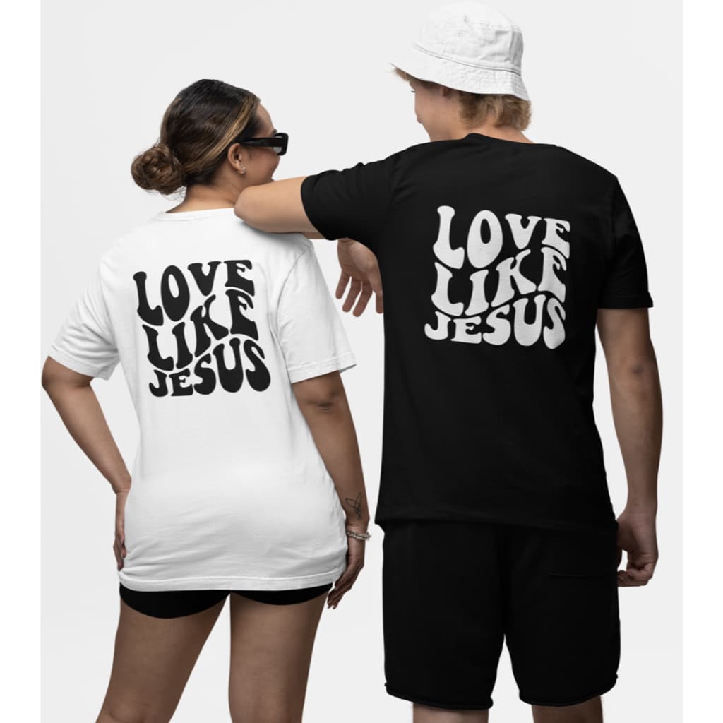 Conjunto camiseta casal frase nas costas LOVE LIKE JESUS