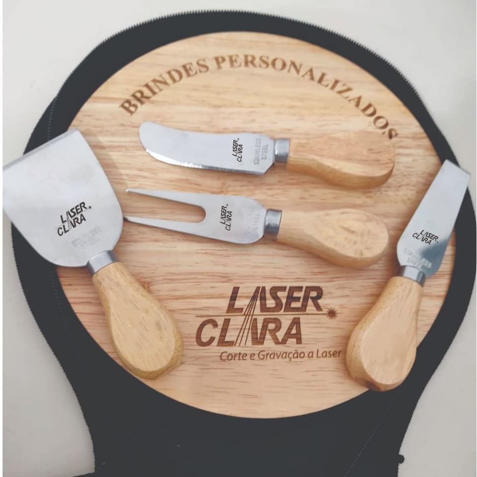 Kit Queijo 5 Peças Com Estojo De Nylon Tábua De Bambu - personalizado