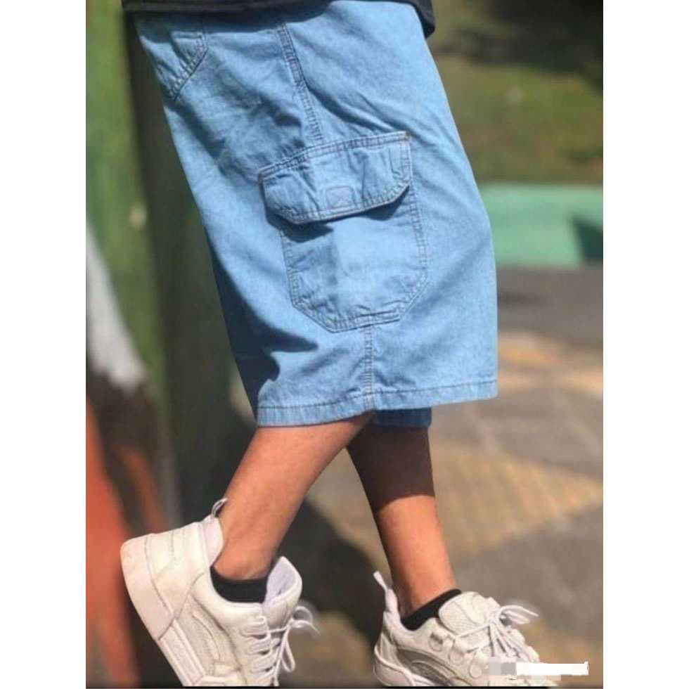 bermuda cargo jeans clara possui 5 bolsos e cordão pra ajuste na cintura