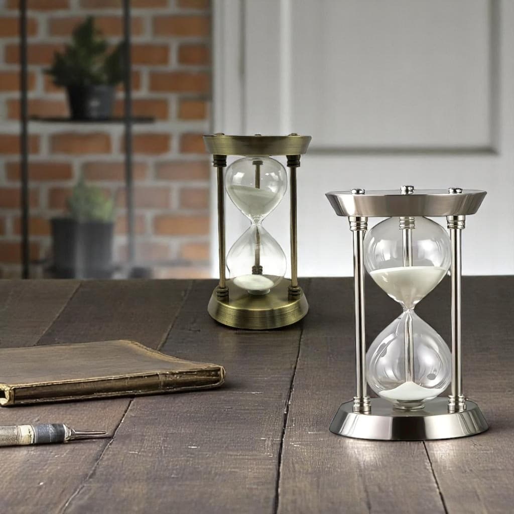 Ampulheta Decorativa Vidro e Ferro 15 Min - Relógio de Areia Retro Sofisticada