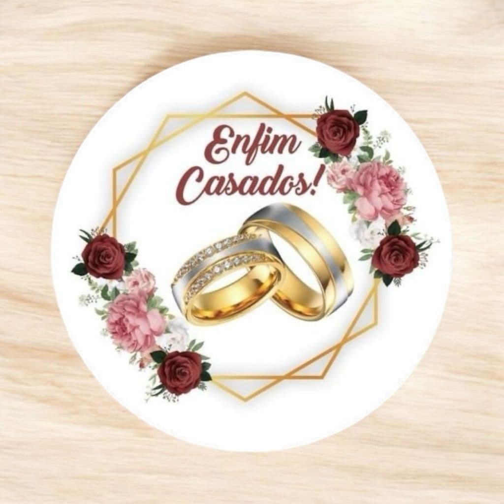 Painel Decorativo Redondo Recepção de Casamento Enfim Casados