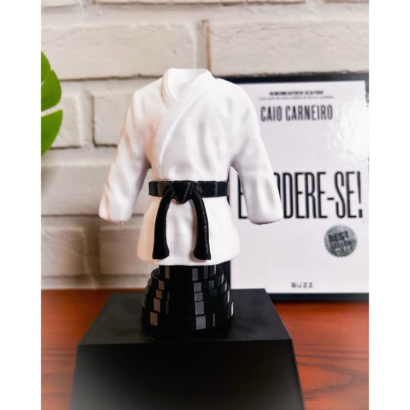troféu kimono karatê personalizado
