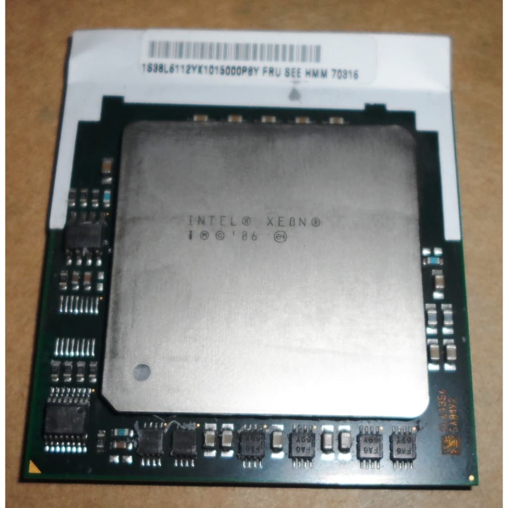 Processador Intel Xeon 7120M - Soquete 604. 3000MP/4M/667  - SL9H (2)