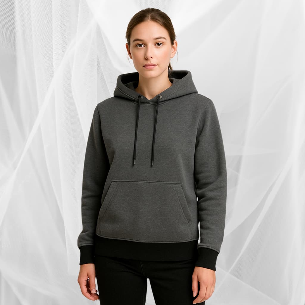 Casaco de Moletom Feminino Blusa de Frio Lisa com Bolso e Capuz Promoção
