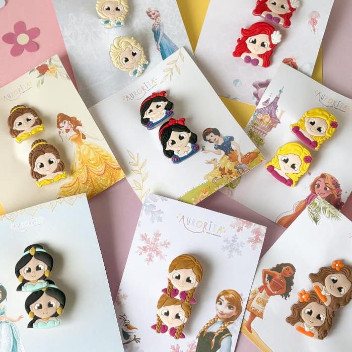 Xuxinha de cabelo infantil Princesas - Raibicó infantil  Frozen, Branca de neve, Bela, Jasmin, Ariel